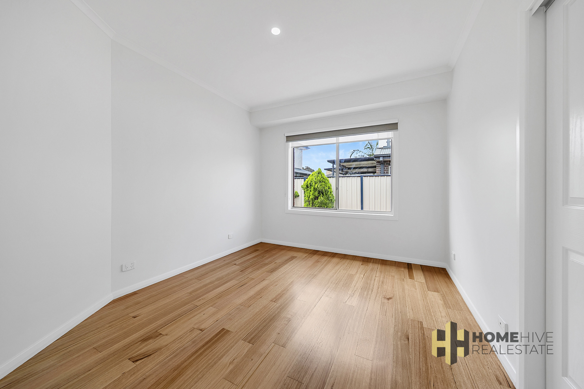 2/69 Glen Street, Unit 2
